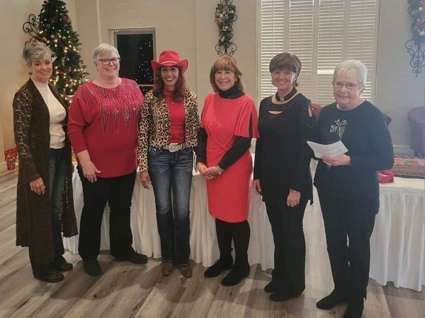 Fun, Variety Name of Games for Los Prados Women’s Golf Association